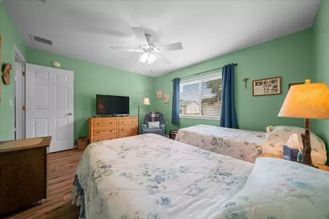 Bedroom - 11675 SW 140th Loop, Dunnellon, FL 34432 photo 4 of 5