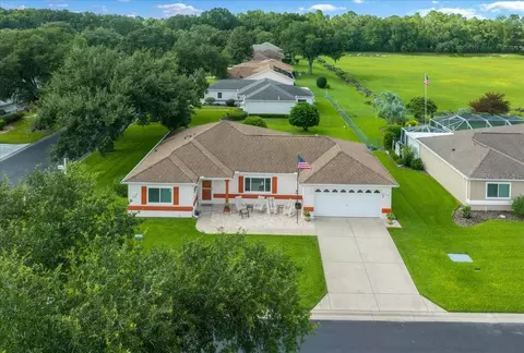 View/Area - 11675 SW 140th Loop, Dunnellon, FL 34432 photo 2 of 22