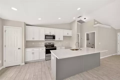 Kitchen - 13 Pecan Drive Loop, Ocala, FL 34472 photo 1 of 5