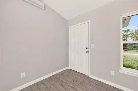 Entry Way - 13 Pecan Drive Loop, Ocala, FL 34472 photo 2 of 4