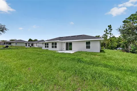 Exterior - 13 Pecan Drive Loop, Ocala, FL 34472 photo 6 of 7