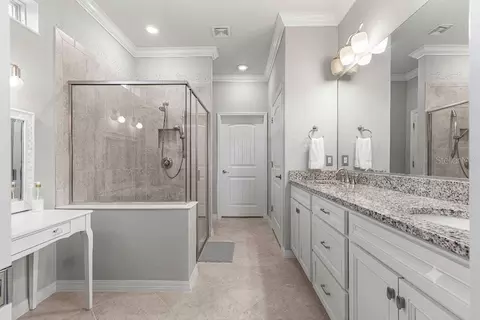 Bath - 9793 SW 63rd Loop, Ocala, FL 34481 photo 1 of 2