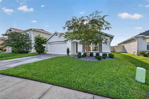 Exterior - 5491 SW 43rd Ct, Ocala, FL 34474 photo 5 of 10