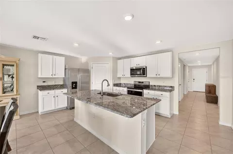 Kitchen - 5491 SW 43rd Ct, Ocala, FL 34474 photo 4 of 6