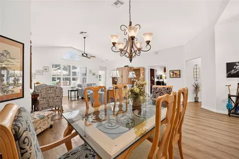 Dining - 7121 SW 113th Loop, Ocala, FL 34476 photo 3 of 6