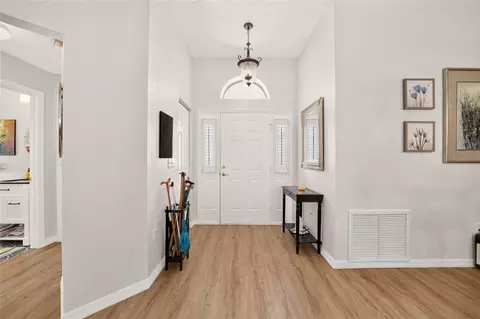 Entry Way - 7121 SW 113th Loop, Ocala, FL 34476 photo 2 of 3