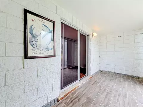 Exterior - 2837 NE 3rd St #103, Ocala, FL 34470 photo 3 of 8