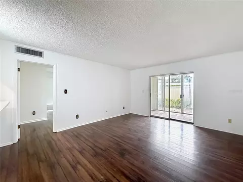 Living - 2837 NE 3rd St #103, Ocala, FL 34470 photo 5 of 9