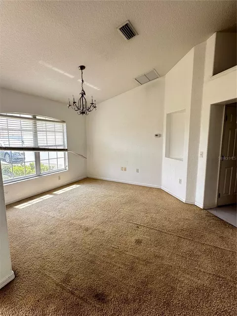 Living - 13540 SW 86th Ave, Ocala, FL 34473 photo 2 of 3