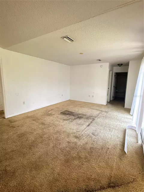 Living - 13540 SW 86th Ave, Ocala, FL 34473 photo 1 of 3