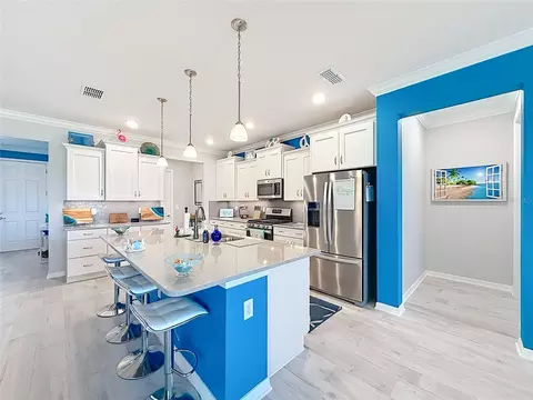 Kitchen - 9030 SW 106th Ave, Ocala, FL 34481 photo 8 of 9