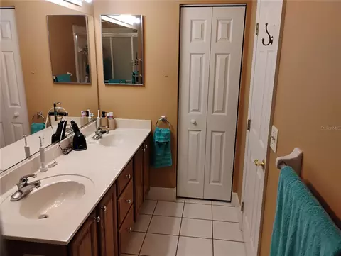 Bath - 6321 SW 117th Loop, Ocala, FL 34476 photo 1 of 1
