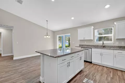 Kitchen - 10 Juniper Loop Run, Ocala, FL 34480 photo 2 of 4