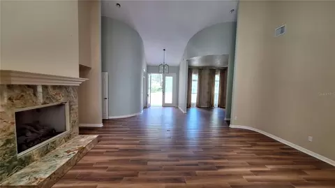 Living - 2210 SE Laurel Run Dr, Ocala, FL 34471 photo 4 of 6