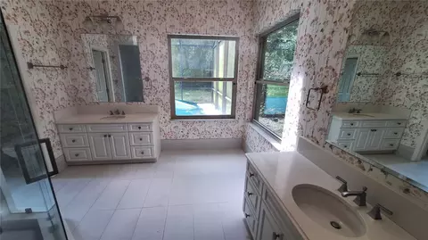 Bath - 2210 SE Laurel Run Dr, Ocala, FL 34471 photo 2 of 6