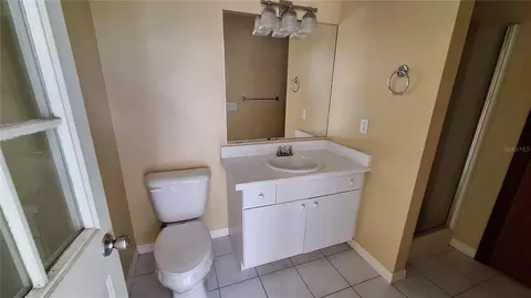 Bath - 2210 SE Laurel Run Dr, Ocala, FL 34471 photo 5 of 6