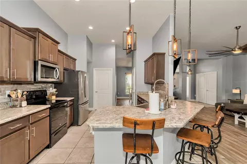 Kitchen - 4607 SE 27th St, Ocala, FL 34480 photo 2 of 4
