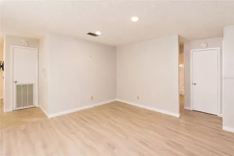 Living - 8702 SW 94th St #E, Ocala, FL 34481 photo 4 of 8