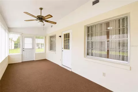 Exterior - 8702 SW 94th St #E, Ocala, FL 34481 photo 5 of 9