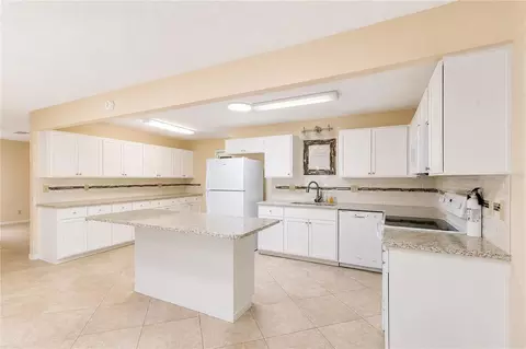 Kitchen - 8702 SW 94th St #E, Ocala, FL 34481 photo 1 of 6