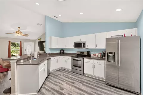 Kitchen - 6 Oak Circle Crse, Ocala, FL 34472 photo 2 of 4