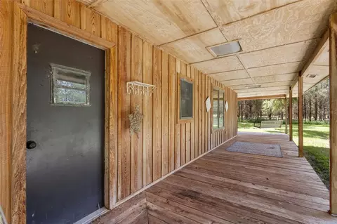 Exterior - 5581 NE 157th Ter, Williston, FL 32696 photo 9 of 15