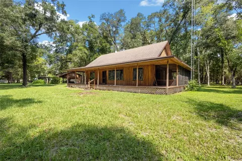 Exterior - 5581 NE 157th Ter, Williston, FL 32696 photo 2 of 15