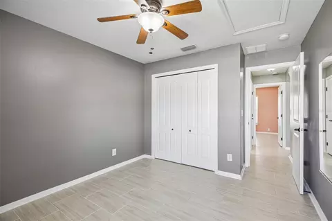 Bedroom - 5705 SW 89th Pl, Ocala, FL 34476 photo 4 of 10