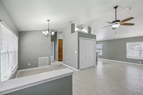 Living - 5705 SW 89th Pl, Ocala, FL 34476 photo 1 of 7