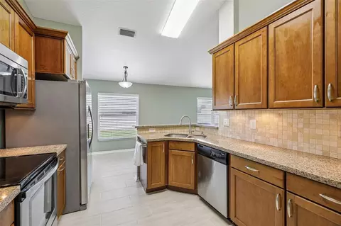 Kitchen - 5705 SW 89th Pl, Ocala, FL 34476 photo 1 of 5