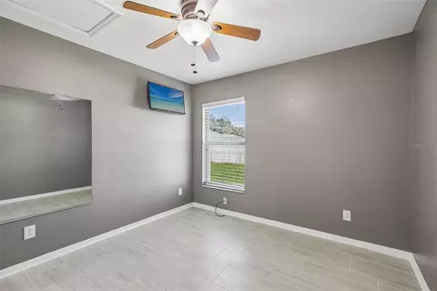Bedroom - 5705 SW 89th Pl, Ocala, FL 34476 photo 6 of 10