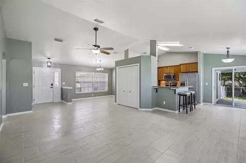 Living - 5705 SW 89th Pl, Ocala, FL 34476 photo 3 of 7