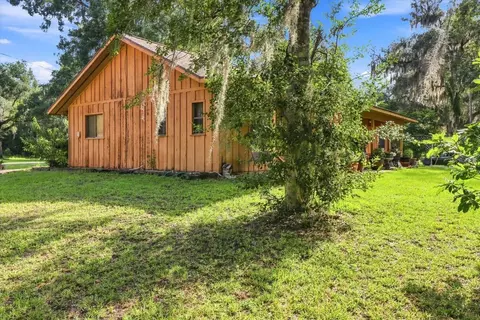 Exterior - 4553 E Shorewood Dr, Hernando, FL 34442 photo 3 of 9