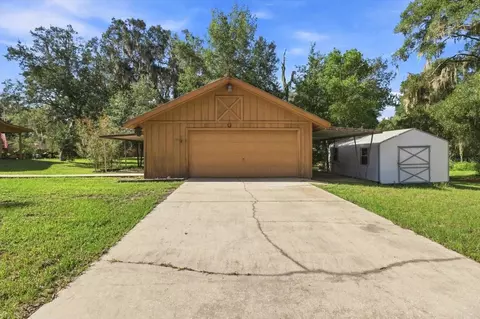 Exterior - 4553 E Shorewood Dr, Hernando, FL 34442 photo 7 of 9