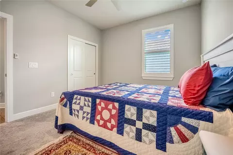 Bedroom - 9435 SW 52nd Loop, Ocala, FL 34481 photo 2 of 5