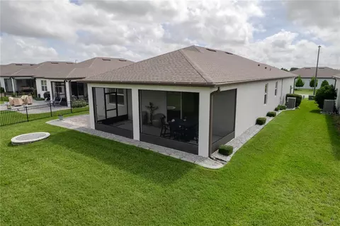 Exterior - 9435 SW 52nd Loop, Ocala, FL 34481 photo 7 of 9