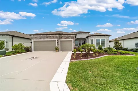 Exterior - 8606 SW 61st Loop, Ocala, FL 34481 photo 3 of 13