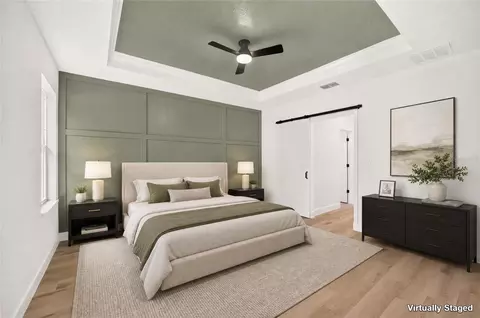Bedroom - 1 Walnut Dr, Ocala, FL 34480 photo 1 of 3