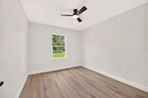 Bedroom - 1 Walnut Dr, Ocala, FL 34480 photo 3 of 3