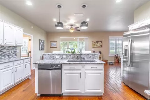 Kitchen - 8699 SW 83rd Loop, Ocala, FL 34481 photo 3 of 14