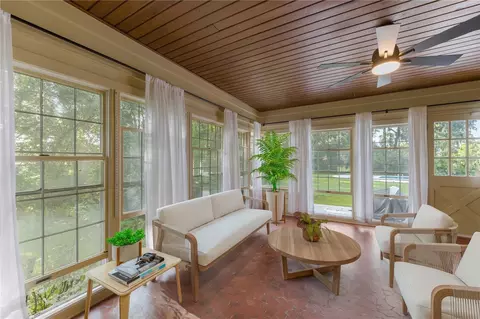 Exterior - 3422 E Fort King St, Ocala, FL 34470 photo 1 of 19