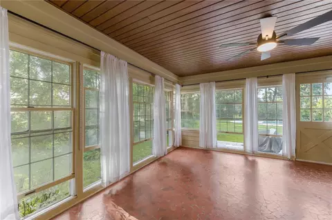Exterior - 3422 E Fort King St, Ocala, FL 34470 photo 2 of 19