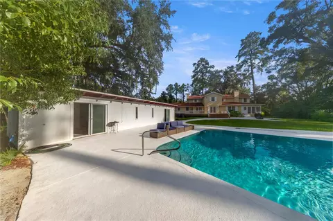 Exterior - 3422 E Fort King St, Ocala, FL 34470 photo 10 of 19