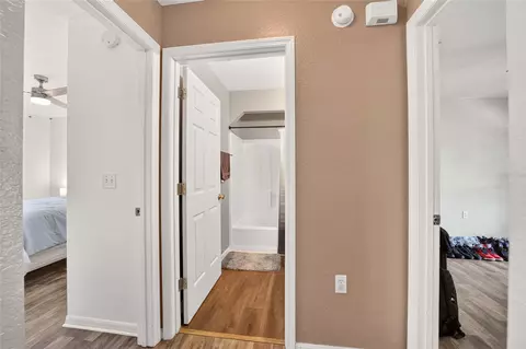Entry Way - 6930 Bahia Rd, Ocala, FL 34472 photo 4 of 4