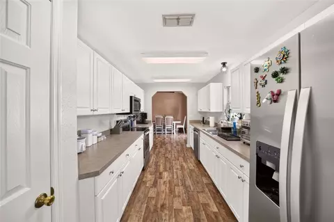 Entry Way - 6930 Bahia Rd, Ocala, FL 34472 photo 1 of 4