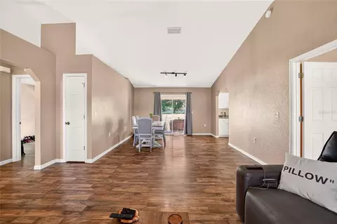 Living - 6930 Bahia Rd, Ocala, FL 34472 photo 4 of 5