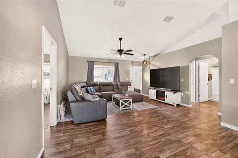 Living - 6930 Bahia Rd, Ocala, FL 34472 photo 3 of 5