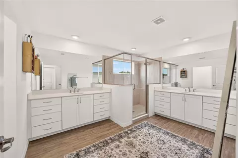 Bath - 6505 SW 73rd Ave, Ocala, FL 34474 photo 3 of 8