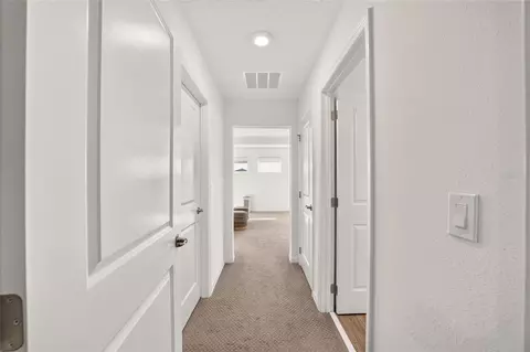 Entry Way - 6505 SW 73rd Ave, Ocala, FL 34474 photo 15 of 17