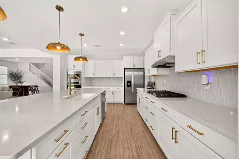 Kitchen - 6505 SW 73rd Ave, Ocala, FL 34474 photo 6 of 9